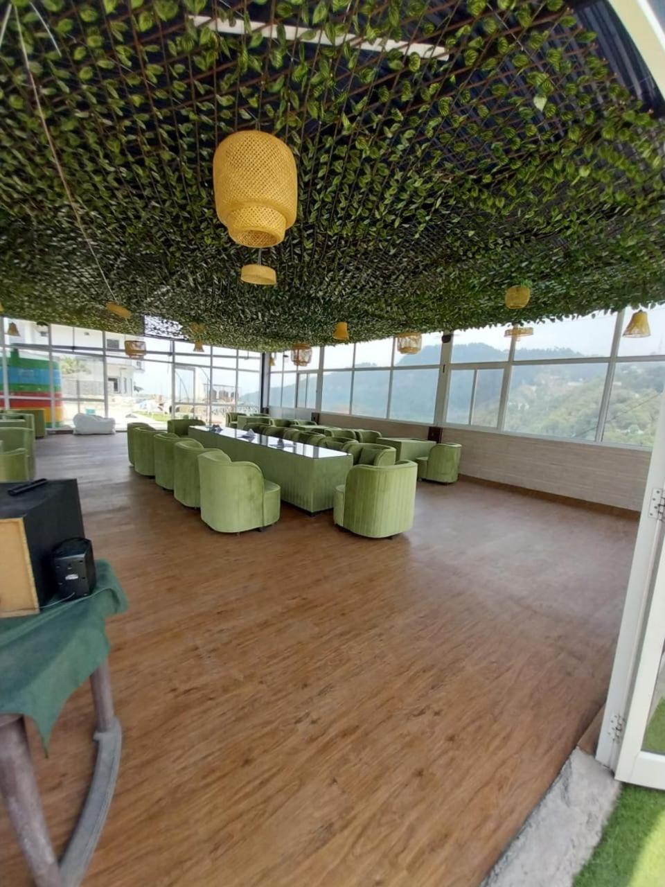 Hotel The Mussoorie International Exterior photo