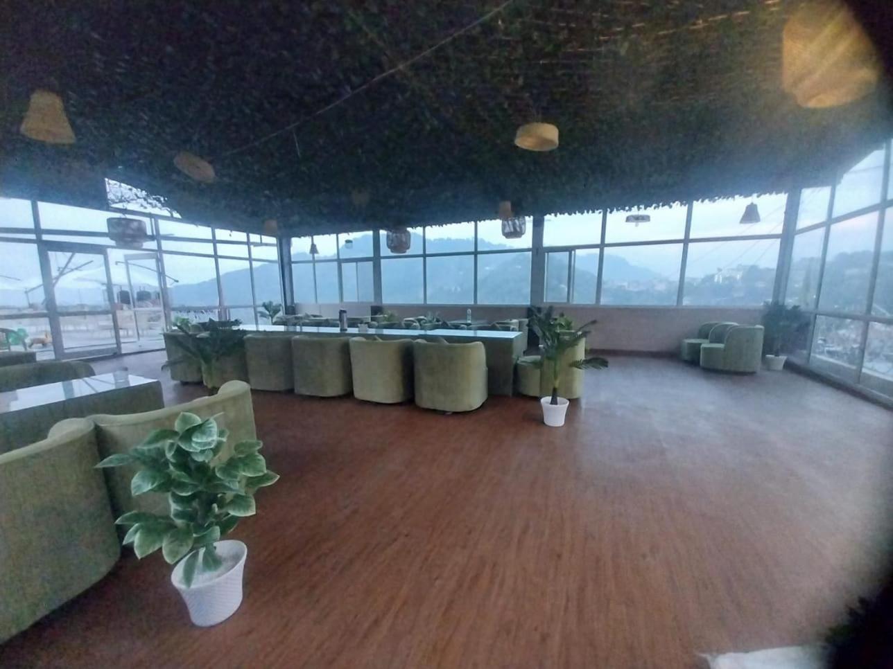 Hotel The Mussoorie International Exterior photo